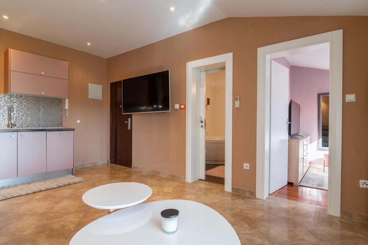 Deluxe Suite Bambi With Panoramic View Zadar Bagian luar foto