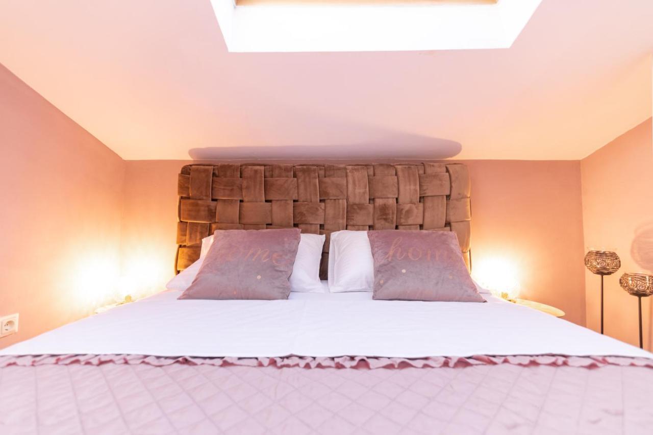 Deluxe Suite Bambi With Panoramic View Zadar Bagian luar foto