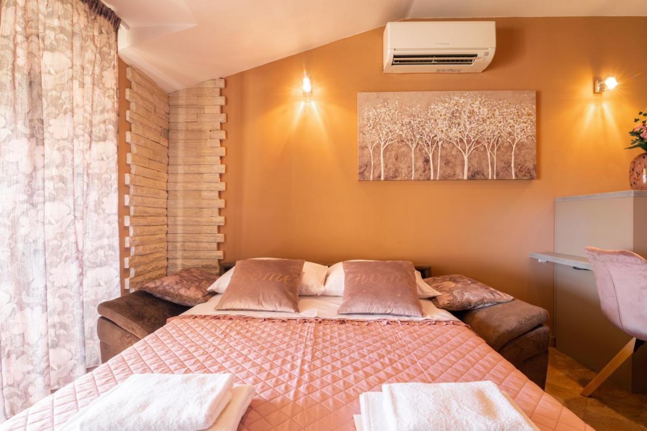 Deluxe Suite Bambi With Panoramic View Zadar Bagian luar foto